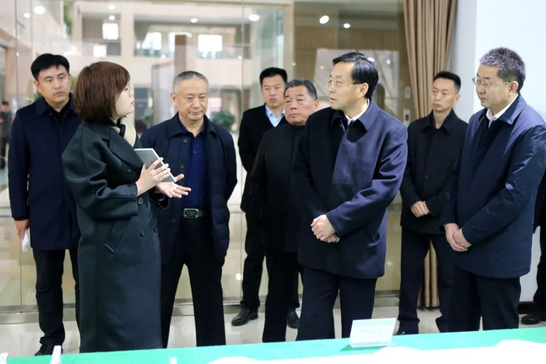 鄒平市委副書記、代市長(zhǎng)張謙一行來山東三星集團(tuán)調(diào)研
