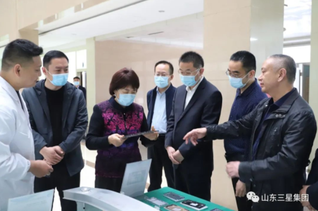 省宏觀經(jīng)濟研究院黨委書記、院長張中英一行來山東三星集團調(diào)研
